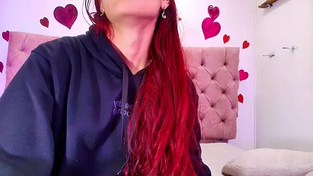 Snapshot of sharlott_miller chatting on February 27, 11:52 am sharlott miller online show from February 27, 11:52 am