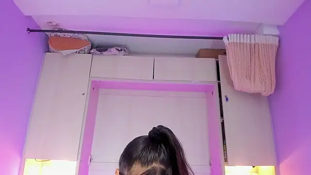 CandyyMaria online show from March 9, 7:40 pm