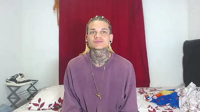 hot man05 online show from February 3, 10:03 am