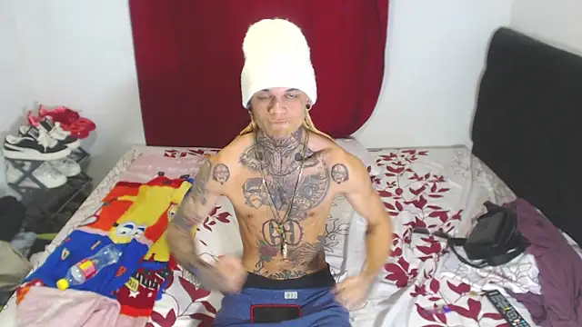 hot man05 online show from February 4, 9:28 am