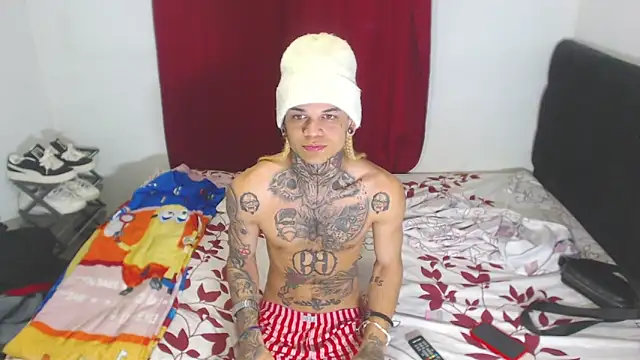 hot man05 online show from February 11, 6:08 am