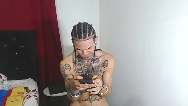 hot man05 online show from February 22, 3:23 am