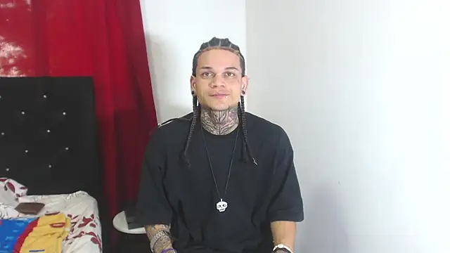 hot man05 online show from February 23, 9:48 pm