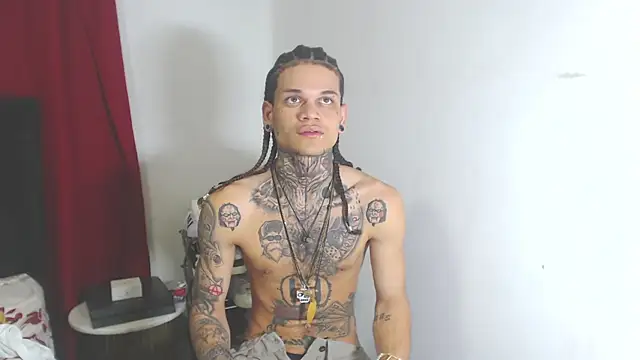 hot man05 online show from February 27, 3:47 am