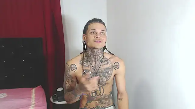 hot man05 online show from March 7, 5:29 am