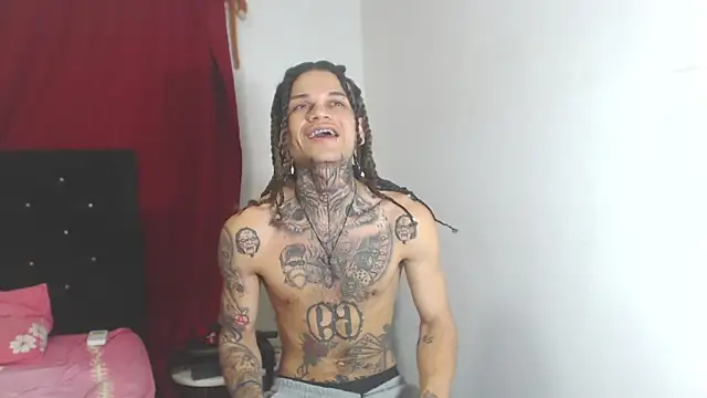 hot man05 online show from March 16, 8:32 am