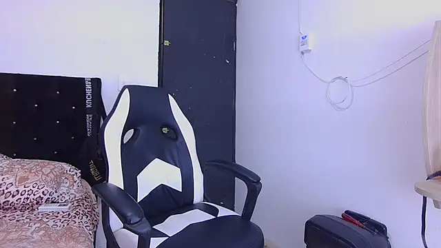 hot man05 online show from October 30, 9:15 pm