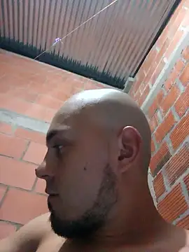 Snapshot of Jean18060 chatting on January 11, 2:05 am Jean18060 online show from January 11, 2:05 am