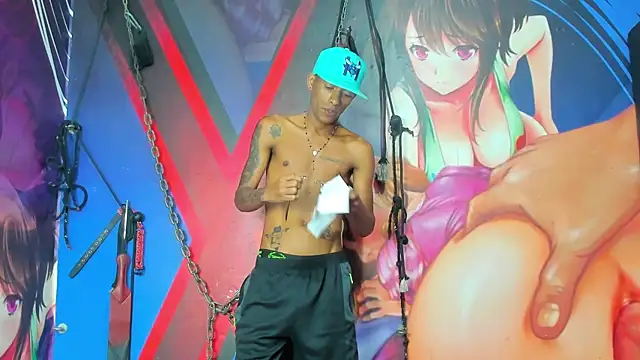 Destroy the bimbo1 online show from October 12, 1:15 am