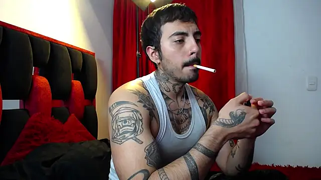 scockpion   online show from April 10, 6:18 am