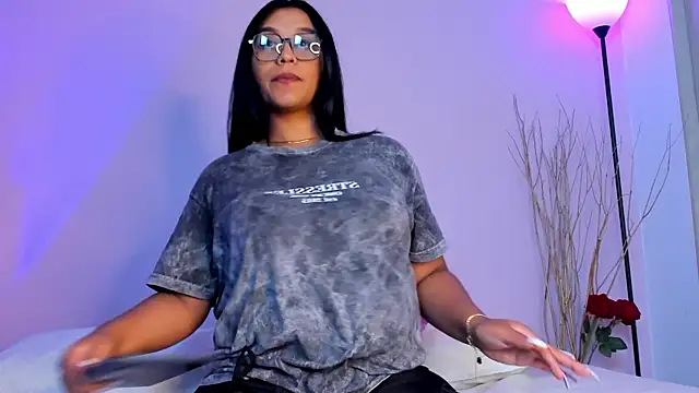 aleya bliss online show from February 17, 1:21 pm