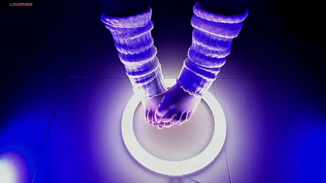 aleya bliss online show from September 19, 2:46 am