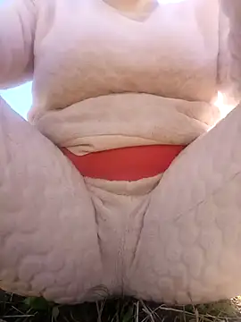 Snapshot of pora-34 chatting on February 1, 11:10 am pora-34 online show from February 1, 11:10 am