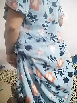 Snapshot of pora-34 chatting on October 24, 9:55 pm pora-34 online show from October 24, 9:55 pm