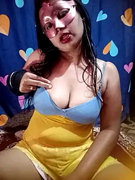 Snapshot of Sweety4u97 chatting on February 16, 7:49 pm Sweety4u97 online show from February 16, 7:49 pm