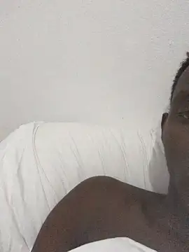 Snapshot of johnlovex chatting on February 18, 8:49 pm johnlovex online show from February 18, 8:49 pm