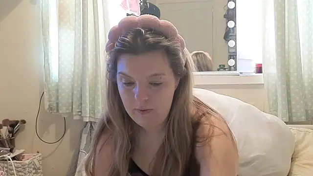 Demi WelshX online show from November 24, 10:04 am