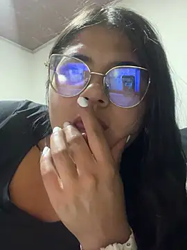 Snapshot of viccky_vick chatting on February 16, 12:08 am viccky vick online show from February 16, 12:08 am