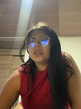 Snapshot of viccky_vick chatting on February 17, 1:47 am viccky vick online show from February 17, 1:47 am