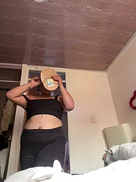 Snapshot of viccky_vick chatting on March 15, 6:10 pm viccky vick online show from March 15, 6:10 pm