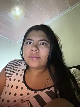 Snapshot of viccky_vick chatting on March 21, 10:06 am viccky vick online show from March 21, 10:06 am