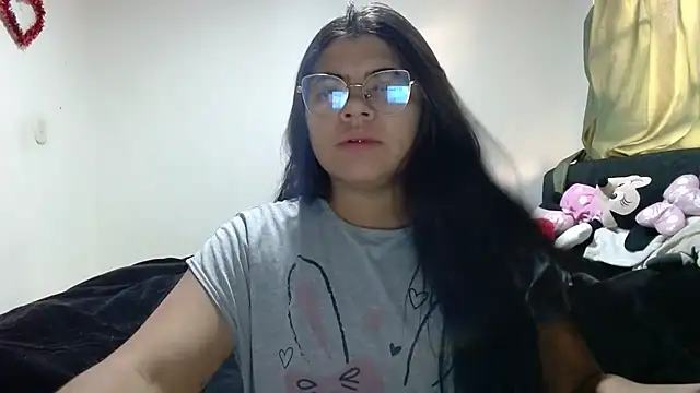 Snapshot of viccky_vick chatting on October 26, 12:44 pm viccky vick online show from October 26, 12:44 pm