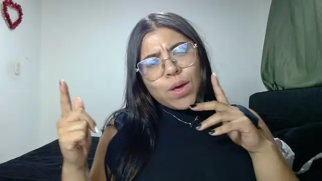 Snapshot of viccky_vick chatting on October 30, 2:02 am viccky vick online show from October 30, 2:02 am