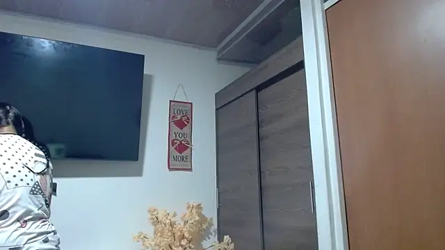 Snapshot of viccky_vick chatting on November 11, 2:00 am viccky vick online show from November 11, 2:00 am