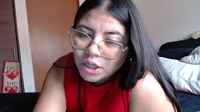 Snapshot of viccky_vick chatting on January 5, 5:27 pm viccky vick online show from January 5, 5:27 pm