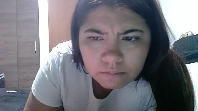 Snapshot of viccky_vick chatting on February 20, 1:46 am viccky vick online show from February 20, 1:46 am