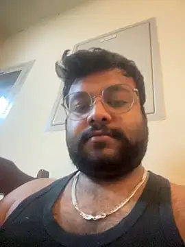 SoloChill online show from March 2, 12:35 am