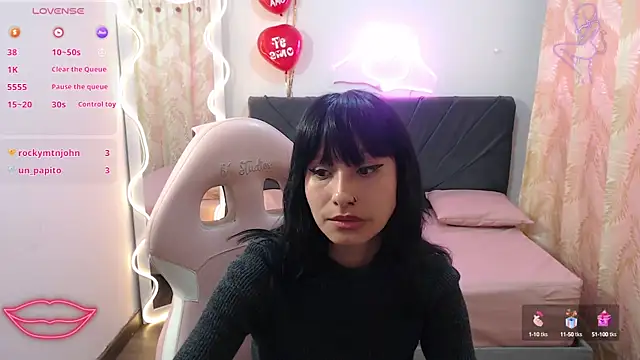 palmerfox tay online show from February 23, 6:12 pm