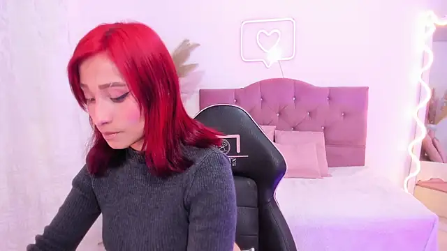 palmerfox tay online show from September 16, 3:18 am