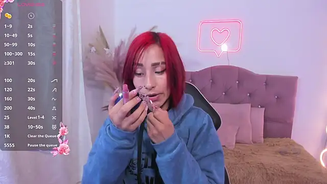 palmerfox tay online show from October 9, 3:37 am