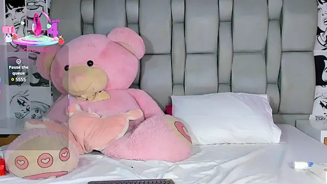 LucyRosse online show from February 25, 2:22 pm