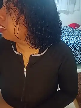 alexandraluv online show from September 13, 4:07 pm