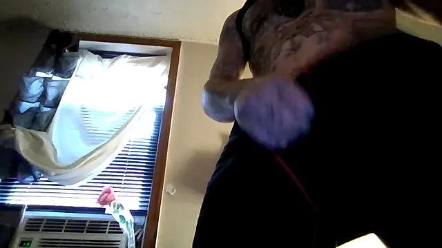 cruz815 online show from September 24, 6:55 pm