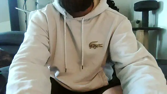 Snapshot of Zer_oki chatting on February 21, 12:06 pm Zer oki online show from February 21, 12:06 pm