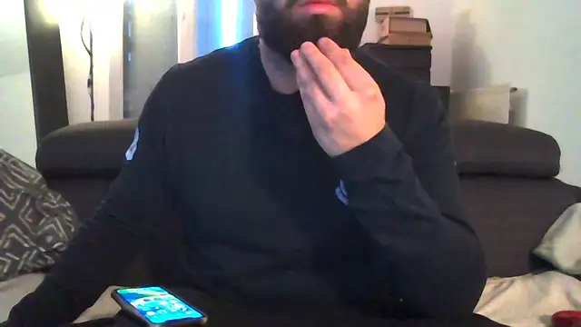 Snapshot of Zer_oki chatting on September 28, 5:18 pm Zer oki online show from September 28, 5:18 pm