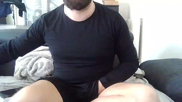 Snapshot of Zer_oki chatting on February 7, 1:04 pm Zer oki online show from February 7, 1:04 pm