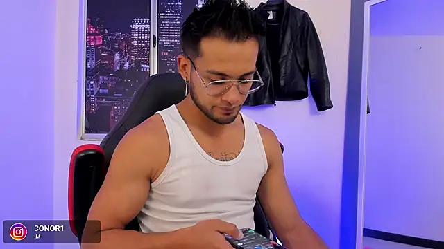 Max Conor1 online show from January 29, 7:22 pm