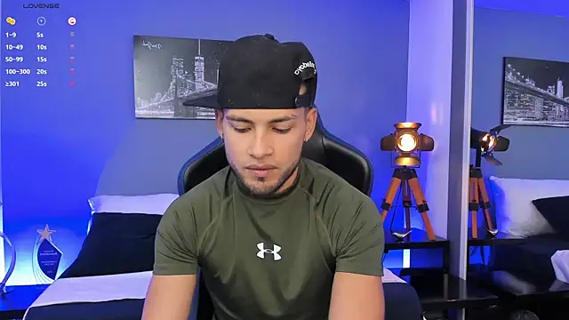 Max Conor1 online show from October 8, 3:09 pm