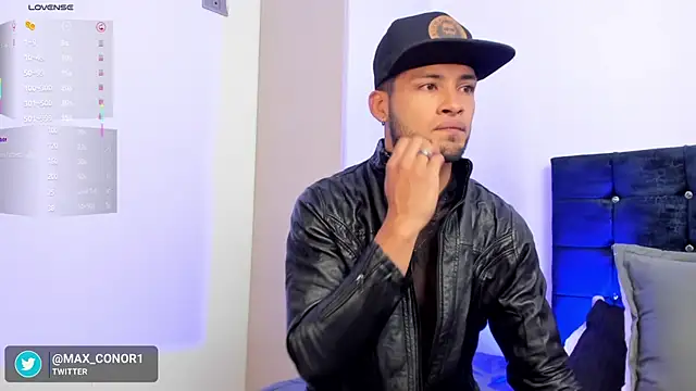 Max Conor1 online show from October 23, 1:43 pm