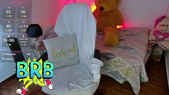 onissm online show from March 8, 9:08 pm