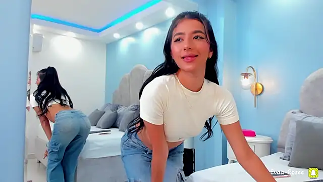 eva roseee online show from March 1, 7:38 pm