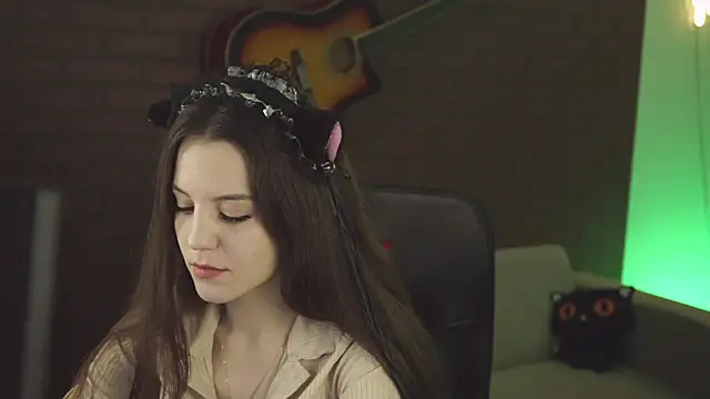 Snapshot of MilaStoyne chatting on February 12, 5:58 am MilaStoyne online show from February 12, 5:58 am