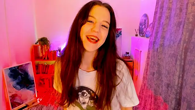 Snapshot of MilaStoyne chatting on March 11, 5:27 am MilaStoyne online show from March 11, 5:27 am