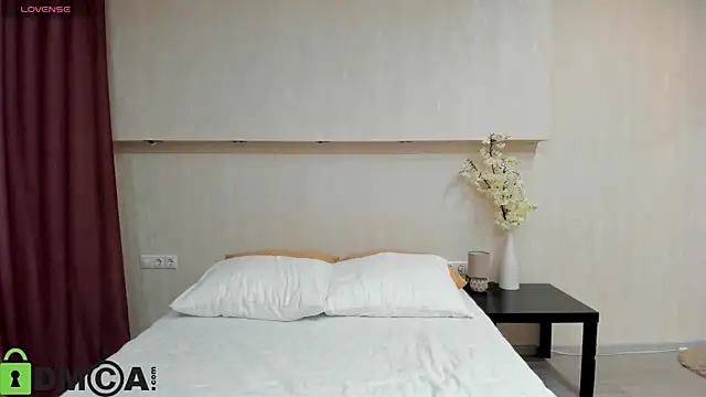 Jenny Jimmy online show from November 13, 9:03 pm