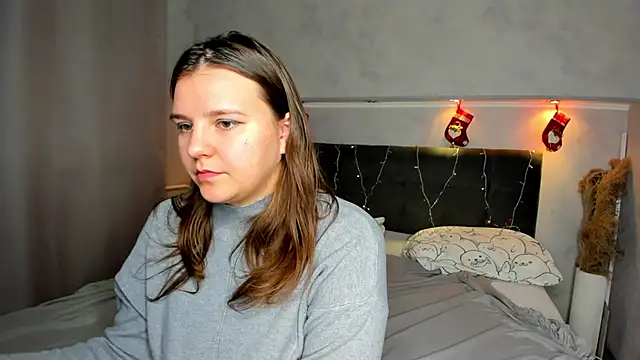 Jenny Jimmy online show from December 5, 9:29 am