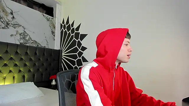 marcuscollins1  online show from April 7, 1:33 pm